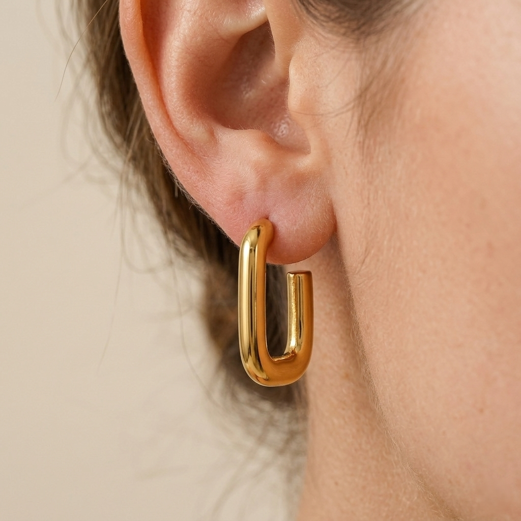 Arlo Hoops