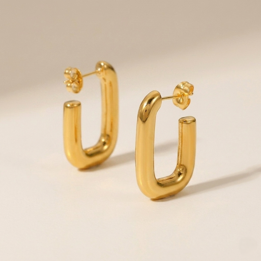 Arlo Hoops
