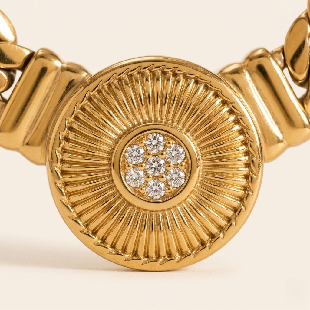 Lune Cuban Necklace