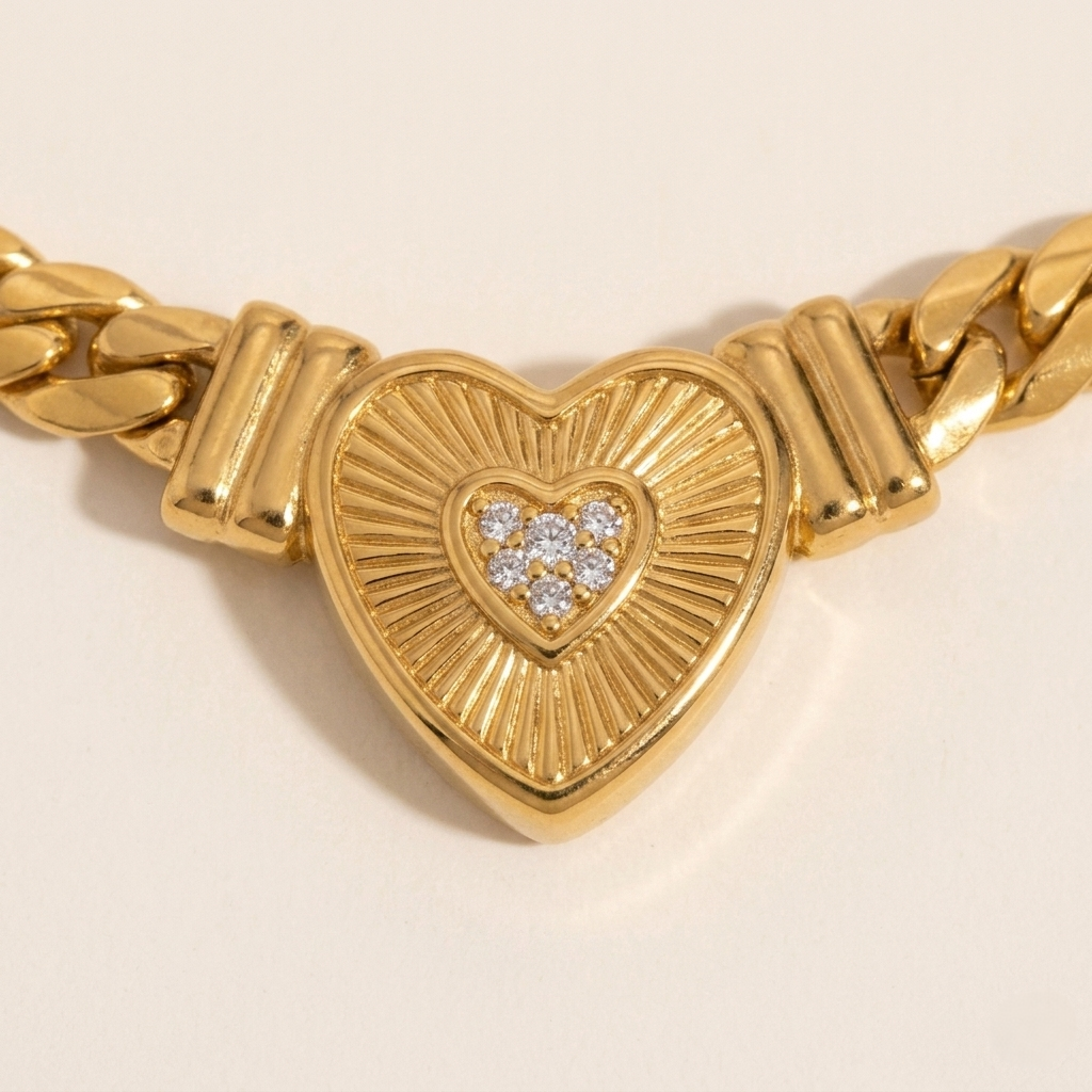 Amour Cuban Necklace