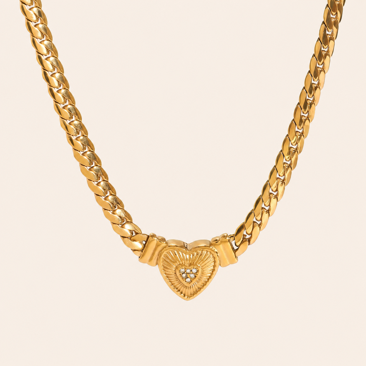 Amour Cuban Necklace