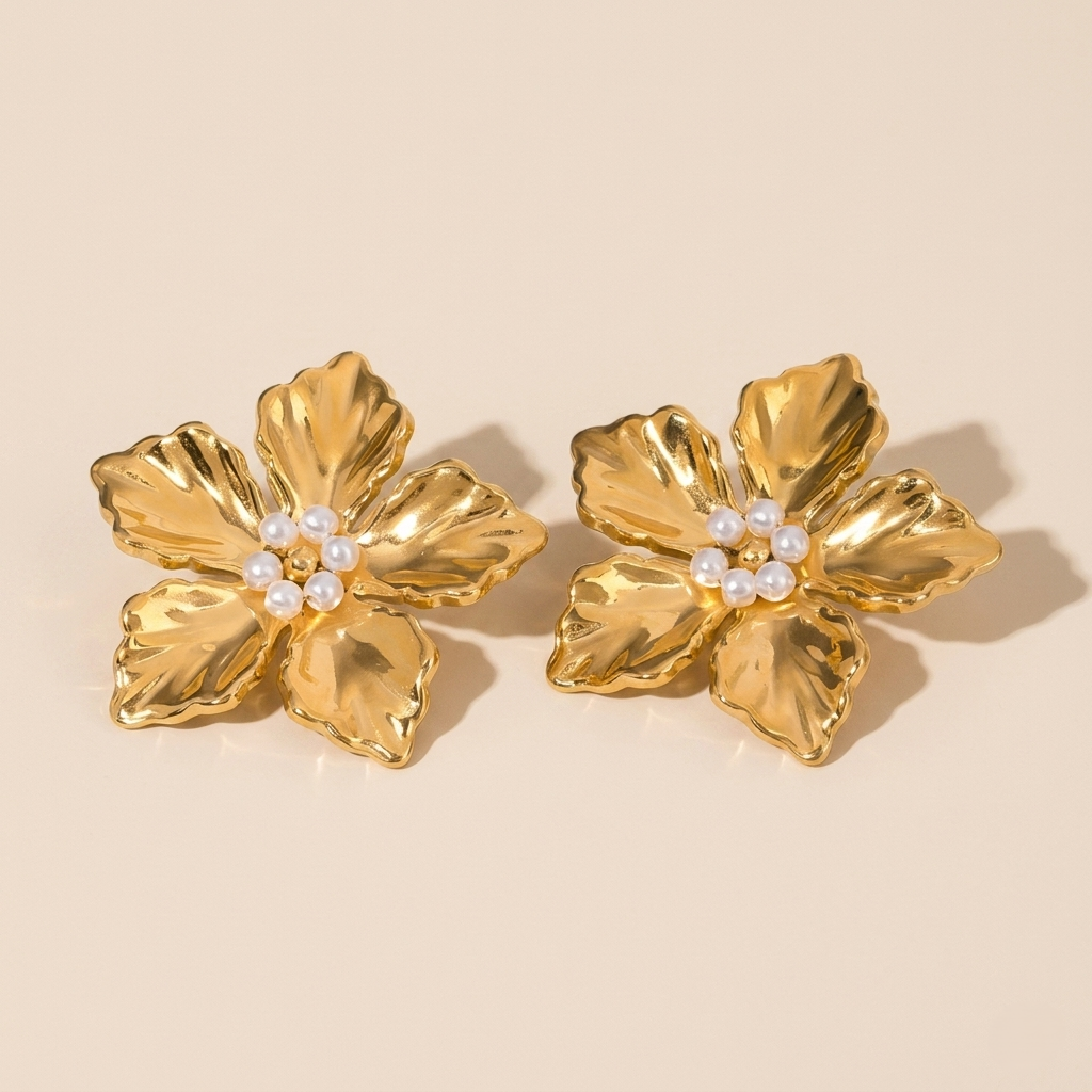 Aurelie Pearl Studs